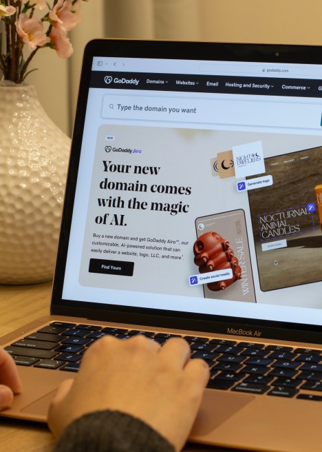 Empresa de desenvolvimento de sites: como escolher a solução certa para o seu negócio