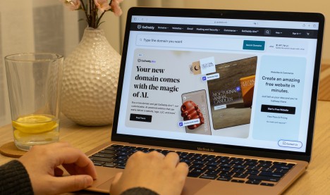 Empresa de desenvolvimento de sites: como escolher a solução certa para o seu negócio